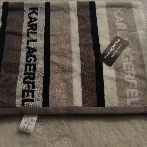Karl Lagerfeld hand towel - Picture 4 of 8